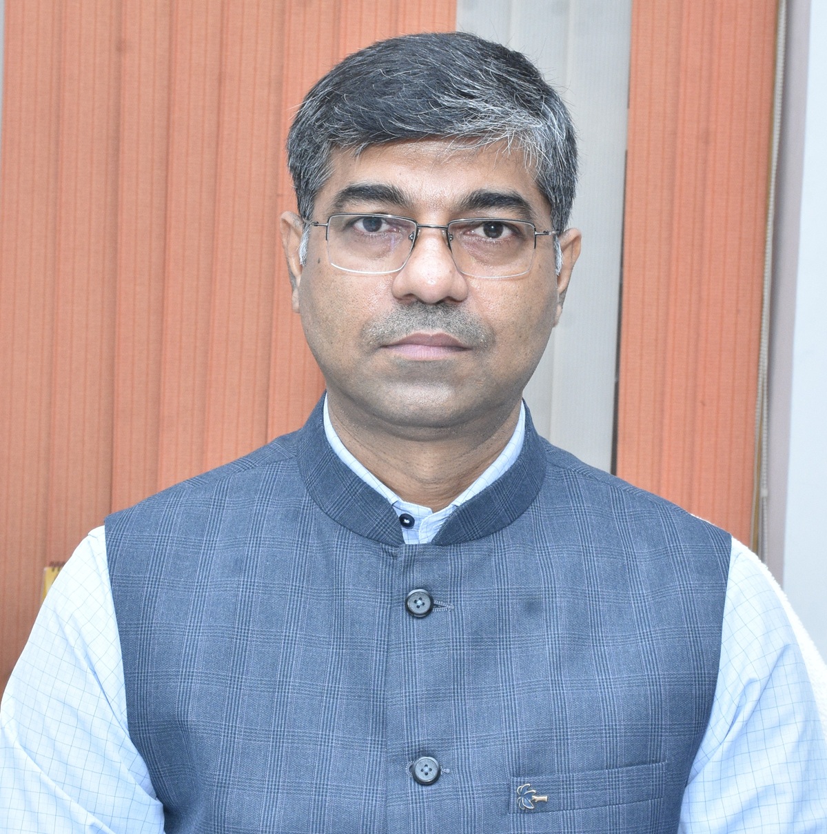 Dr Maneesh Kumar Bajpai